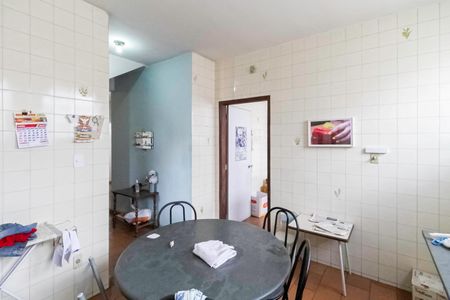 Casa à venda com 395m², 3 quartos e 4 vagasCozinha