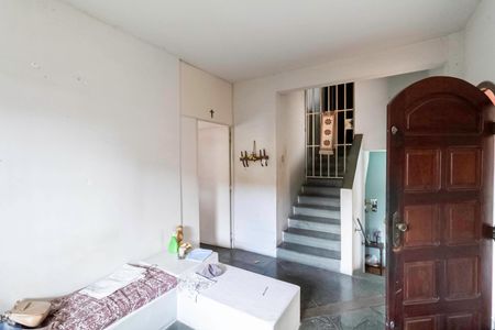 Casa à venda com 395m², 3 quartos e 4 vagasSala 2