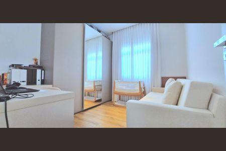 Casa de condomínio à venda com 142m², 3 quartos e 2 vagas Casa de condomínio à venda com 142m², 3 quartos e 2 vagasQuarto 3