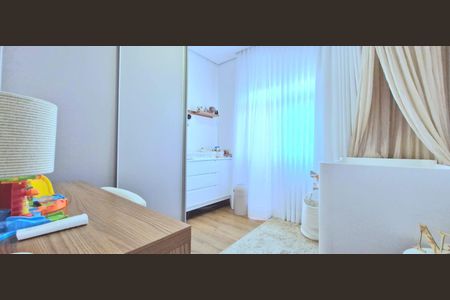 Casa de condomínio à venda com 142m², 3 quartos e 2 vagas Casa de condomínio à venda com 142m², 3 quartos e 2 vagasQuarto 2