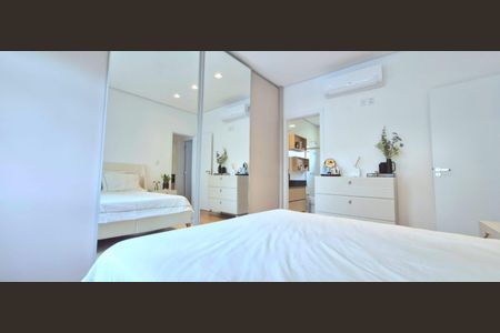 Casa de condomínio à venda com 142m², 3 quartos e 2 vagas Casa de condomínio à venda com 142m², 3 quartos e 2 vagasSuite