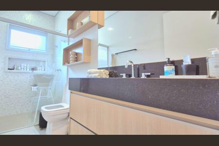 Casa de condomínio à venda com 142m², 3 quartos e 2 vagas Casa de condomínio à venda com 142m², 3 quartos e 2 vagasBanheiro social