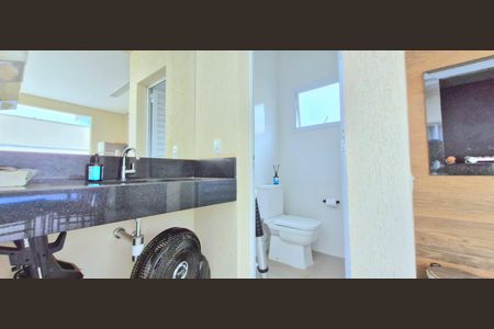 Casa de condomínio à venda com 142m², 3 quartos e 2 vagas Casa de condomínio à venda com 142m², 3 quartos e 2 vagasBanheiro 2