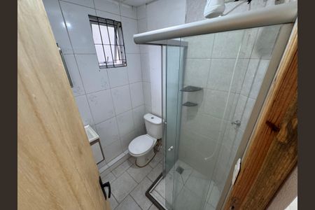 Apartamento à venda com 48m², 2 quartos e 1 vaga Apartamento à venda com 48m², 2 quartos e 1 vagaBanheiro