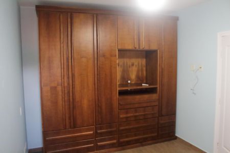 Casa à venda com 220m², 3 quartos e 2 vagasQuarto 1