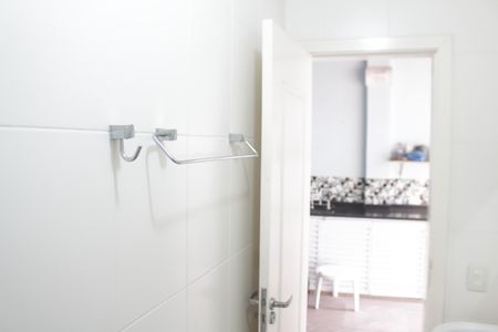 Casa à venda com 220m², 3 quartos e 2 vagasBanheiro de serviço