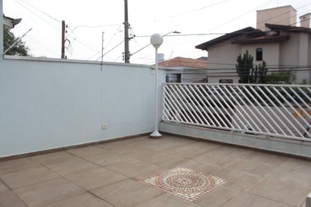 Casa à venda com 220m², 3 quartos e 2 vagasÁrea externa