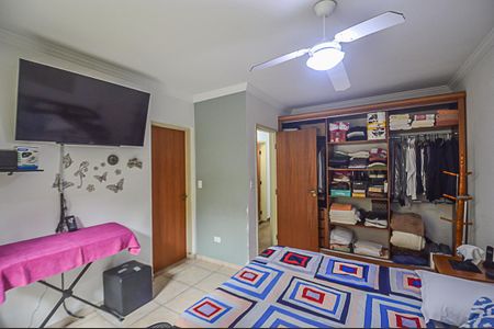 Casa à venda com 204m², 3 quartos e 3 vagasSuíte 3