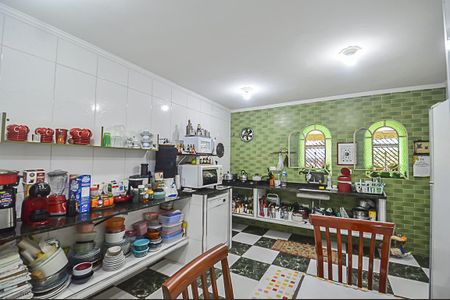 Casa à venda com 204m², 3 quartos e 3 vagasCozinha