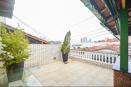 Casa à venda com 204m², 3 quartos e 3 vagasChurrasqueira