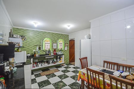 Casa à venda com 204m², 3 quartos e 3 vagasCozinha