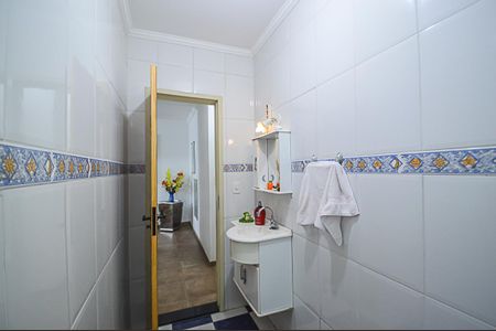 Casa à venda com 204m², 3 quartos e 3 vagasLavabo