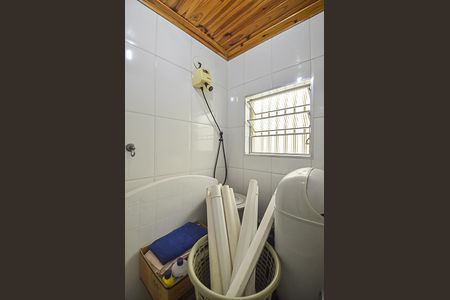 Casa à venda com 204m², 3 quartos e 3 vagasBanheiro de Serviço