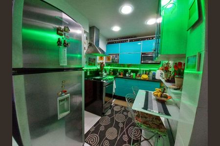 Apartamento à venda com 75m², 3 quartos e sem vaga