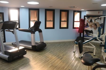 Apartamento à venda com 325m², 4 quartos e 4 vagasÁrea comum - Academia