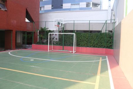 Apartamento à venda com 325m², 4 quartos e 4 vagasÁrea comum - Quadra Esportiva