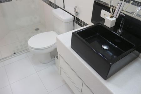 Apartamento à venda com 325m², 4 quartos e 4 vagasBanheiro da Suíte 4