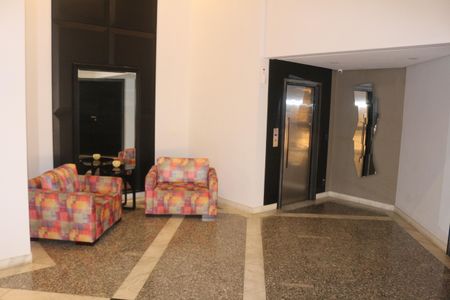 Apartamento à venda com 325m², 4 quartos e 4 vagasÁrea comum - Hall social