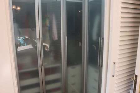 Apartamento à venda com 325m², 4 quartos e 4 vagasCloset da suíte 4