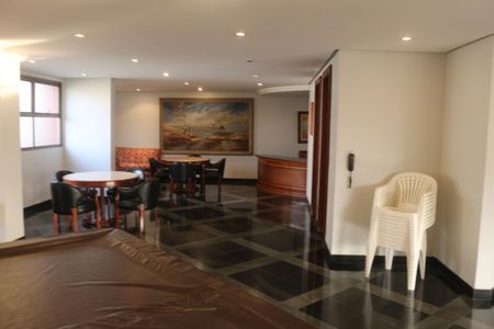 Apartamento à venda com 325m², 4 quartos e 4 vagasÁrea comum - Salão de jogos