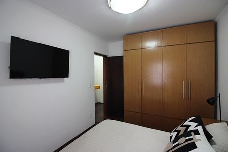 Apartamento à venda com 76m², 2 quartos e 1 vagaQuarto 1