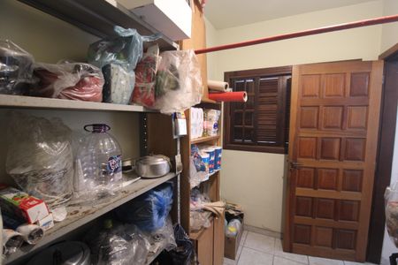 Casa à venda com 380m², 3 quartos e 7 vagasÁrea de Serviço - Quarto