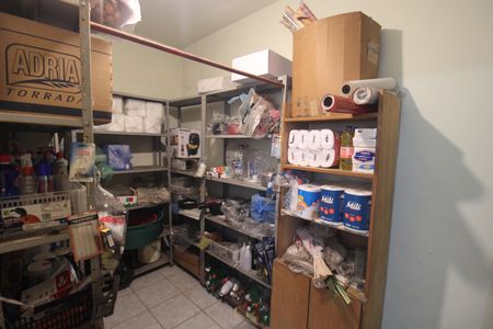 Casa à venda com 380m², 3 quartos e 7 vagasÁrea de Serviço - Quarto