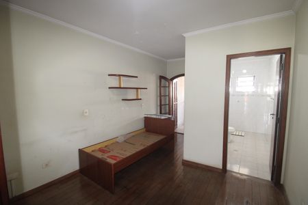 Casa à venda com 380m², 3 quartos e 7 vagasQuarto 2