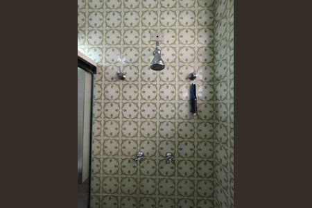 Casa à venda com 280m², 4 quartos e 5 vagasBanheiro 3