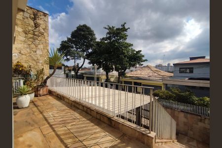 Casa à venda com 280m², 4 quartos e 5 vagasSacada