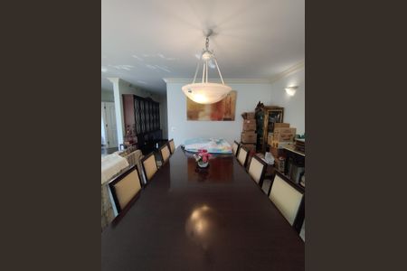 Casa à venda com 280m², 4 quartos e 5 vagasSala de Jantar