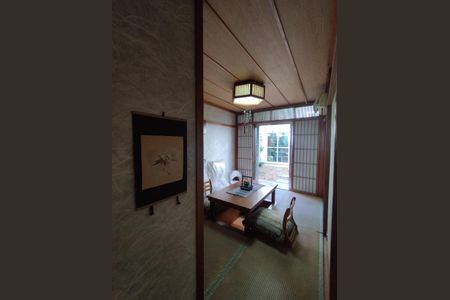 Casa à venda com 280m², 4 quartos e 5 vagasSala Oriental