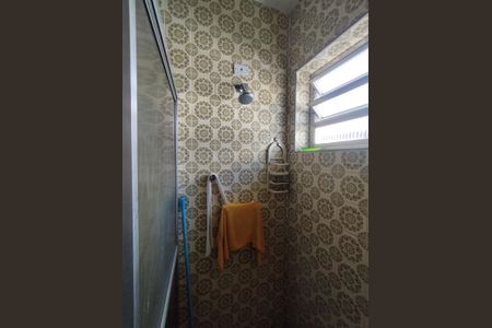 Casa à venda com 280m², 4 quartos e 5 vagasBanheiro 1