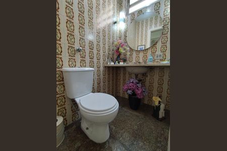 Casa à venda com 280m², 4 quartos e 5 vagasLavabo