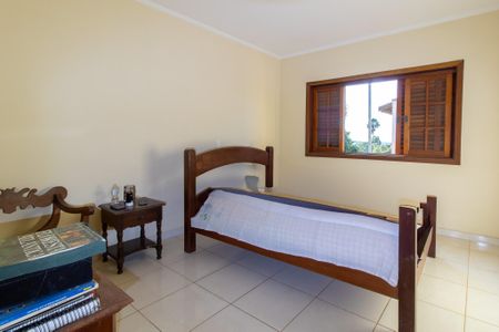 Casa à venda com 393m², 4 quartos e 4 vagas Casa à venda com 393m², 4 quartos e 4 vagasSuíte 3