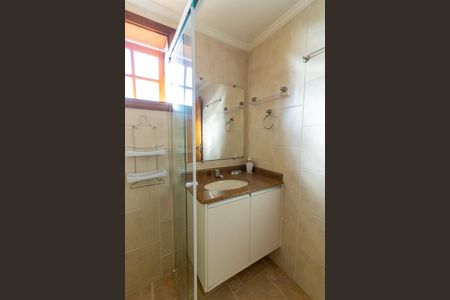 Casa à venda com 393m², 4 quartos e 4 vagas Casa à venda com 393m², 4 quartos e 4 vagasBanheiro Suíte 3