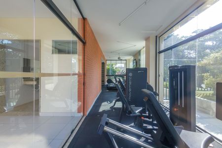 Apartamento à venda com 112m², 3 quartos e 2 vagas Apartamento à venda com 112m², 3 quartos e 2 vagasÁrea Comum Academia