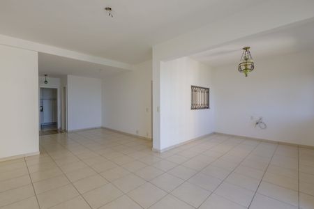 Apartamento à venda com 112m², 3 quartos e 2 vagas Apartamento à venda com 112m², 3 quartos e 2 vagasSala