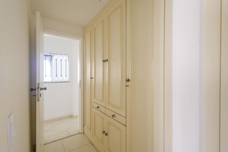 Apartamento à venda com 112m², 3 quartos e 2 vagas Apartamento à venda com 112m², 3 quartos e 2 vagasSuíte