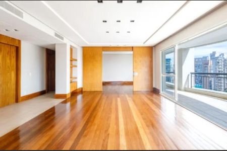 Apartamento à venda com 310m², 3 quartos e 6 vagasFoto 05