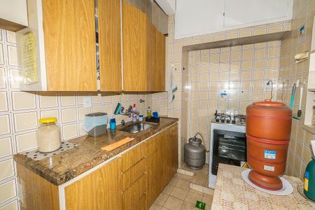 Apartamento à venda com 220m², 3 quartos e sem vaga Apartamento à venda com 220m², 3 quartos e sem vagaCozinha