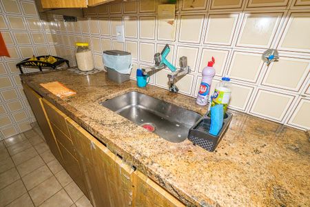 Apartamento à venda com 220m², 3 quartos e sem vaga Apartamento à venda com 220m², 3 quartos e sem vagaCozinha