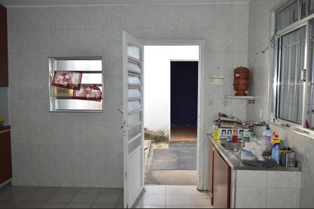 Casa à venda com 300m², 4 quartos e 3 vagasCozinha
