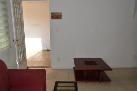 Casa à venda com 300m², 4 quartos e 3 vagasSala