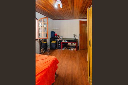 Casa à venda com 210m², 3 quartos e 3 vagas Casa à venda com 210m², 3 quartos e 3 vagasQuarto 2