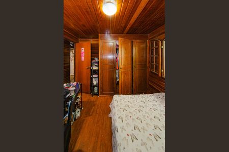 Casa à venda com 210m², 3 quartos e 3 vagas Casa à venda com 210m², 3 quartos e 3 vagasQuarto 1