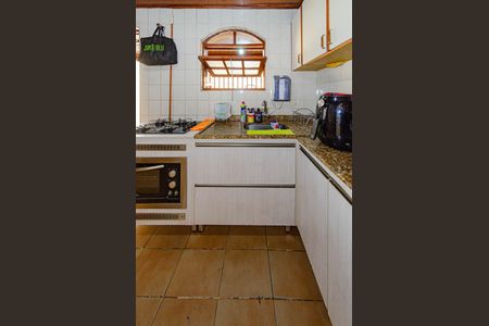 Casa à venda com 210m², 3 quartos e 3 vagas Casa à venda com 210m², 3 quartos e 3 vagasCozinha