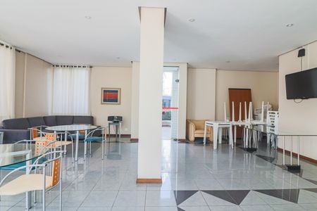 Apartamento à venda com 138m², 4 quartos e 3 vagas Apartamento à venda com 138m², 4 quartos e 3 vagasÁrea comum - Salão de festas