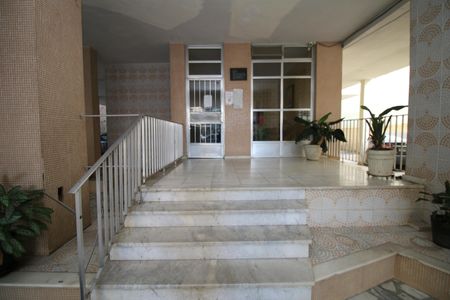 Apartamento à venda com 72m², 2 quartos e sem vagaFachada e portaria