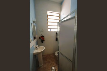 Casa à venda com 381m², 7 quartos e 2 vagasBanheiro de serviço